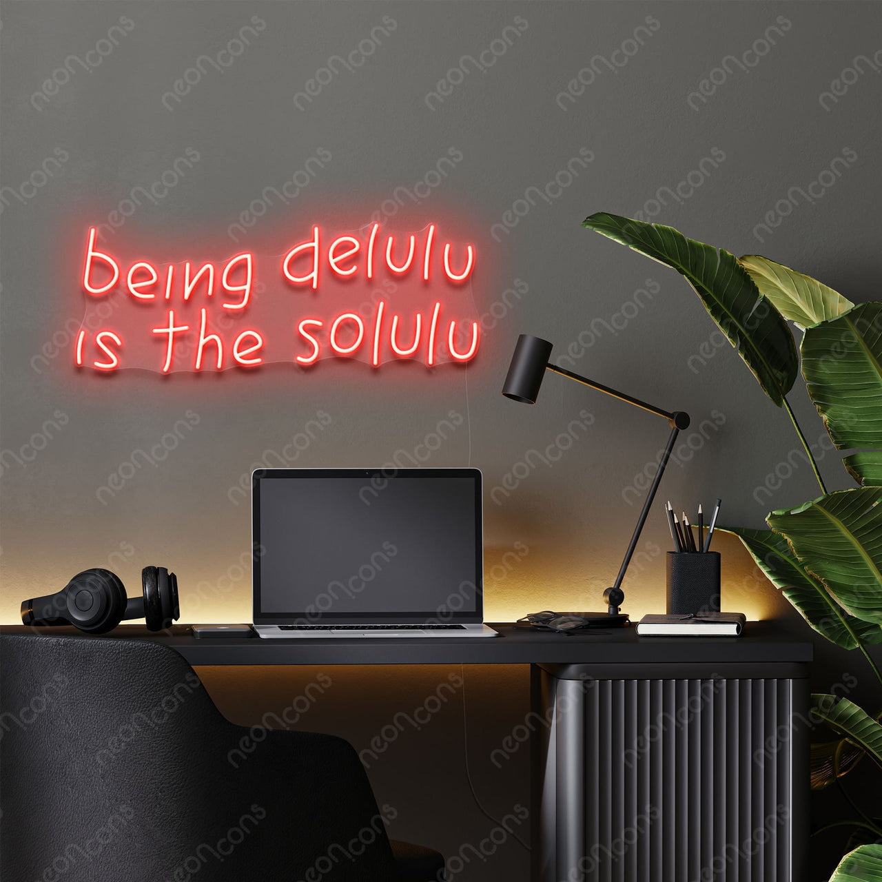 "Delulu Solulu" LED Neon by Neon Icons