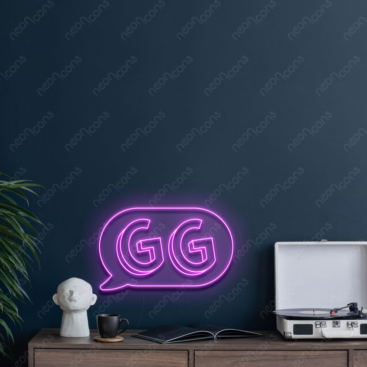 "GG In The Chat" LED Neon by Neon Icons